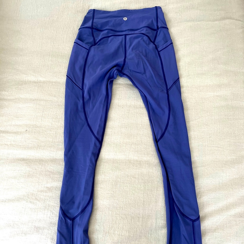 Purple-blue Lululemon leggings with pockets 27” size 4